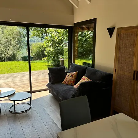 Chalet Les Pieds Dans L'eau Aiguebelette Nances